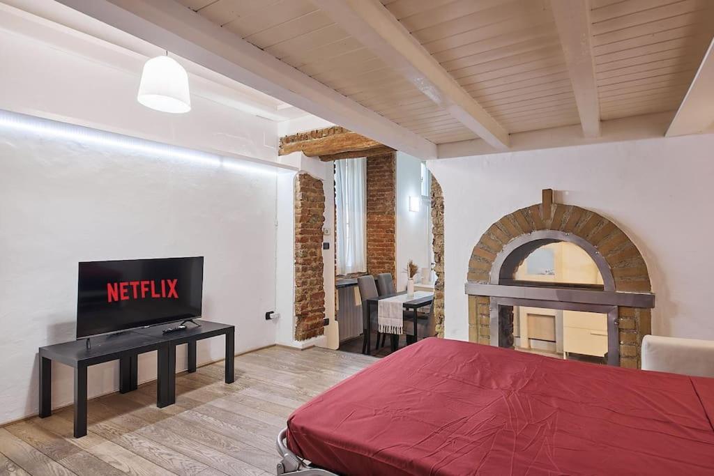 Brera-moscova Centro Storico, Wi-fi E Netflix Appartamento *